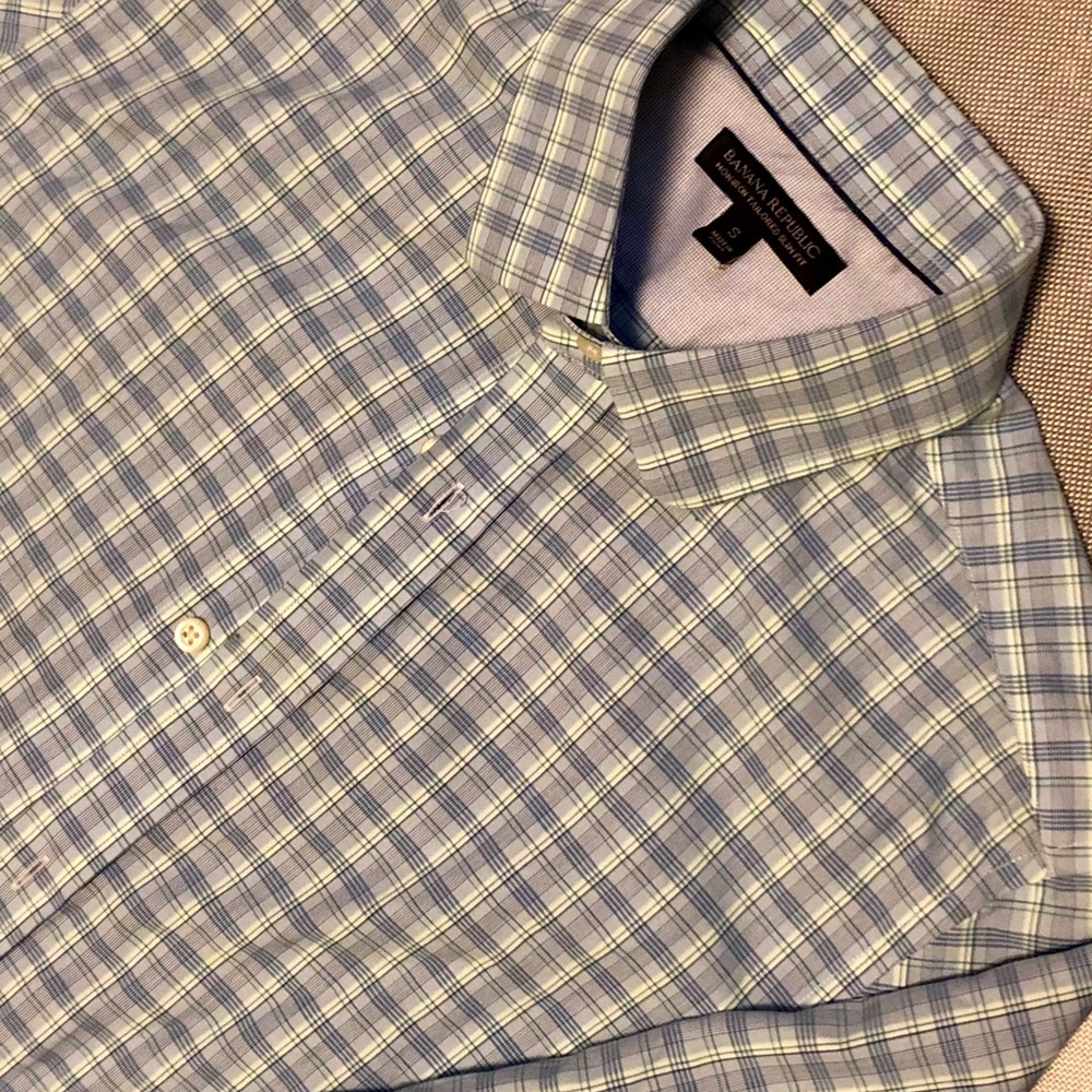 Banana Republic LS Shirt. Size Small. Worn once!